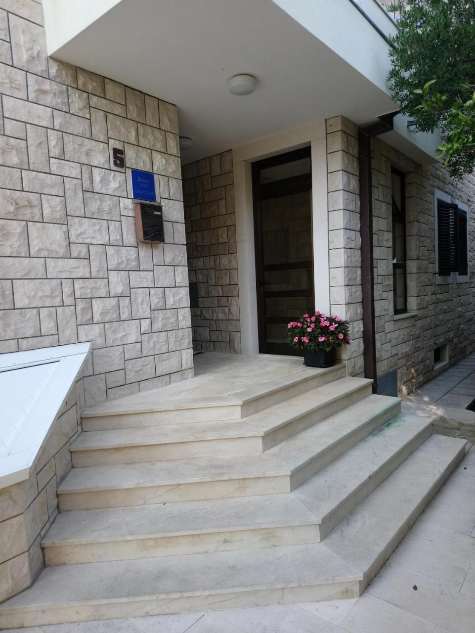 Guesthouse Mario&Marina Makarska Buitenkant foto